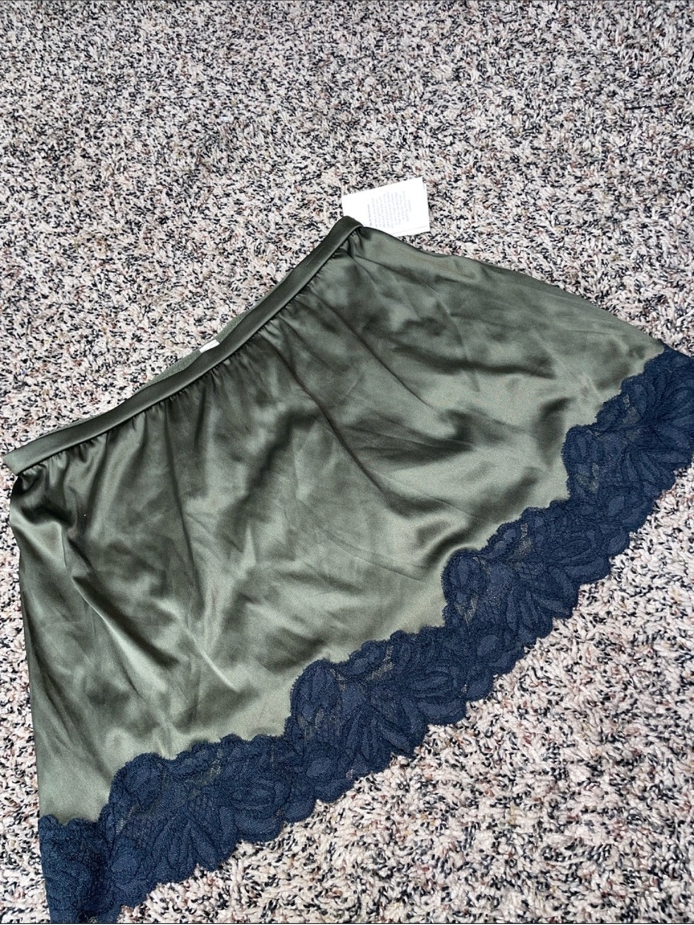 Auden Intimates Olive Green Satin Half Slip Black Lace Trim Mini Skirt XS NWT - Picture 2 of 7